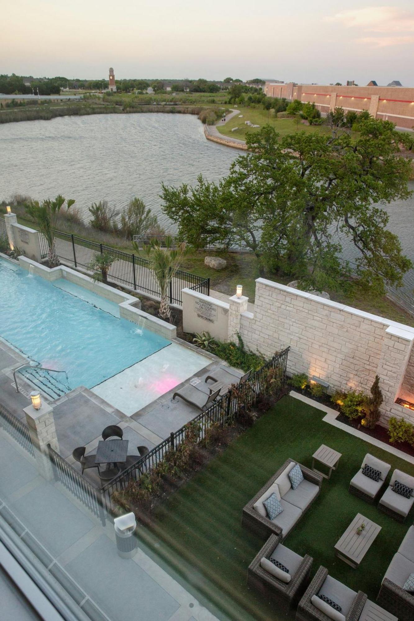 Springhill By Marriott Austin Hotel 3*