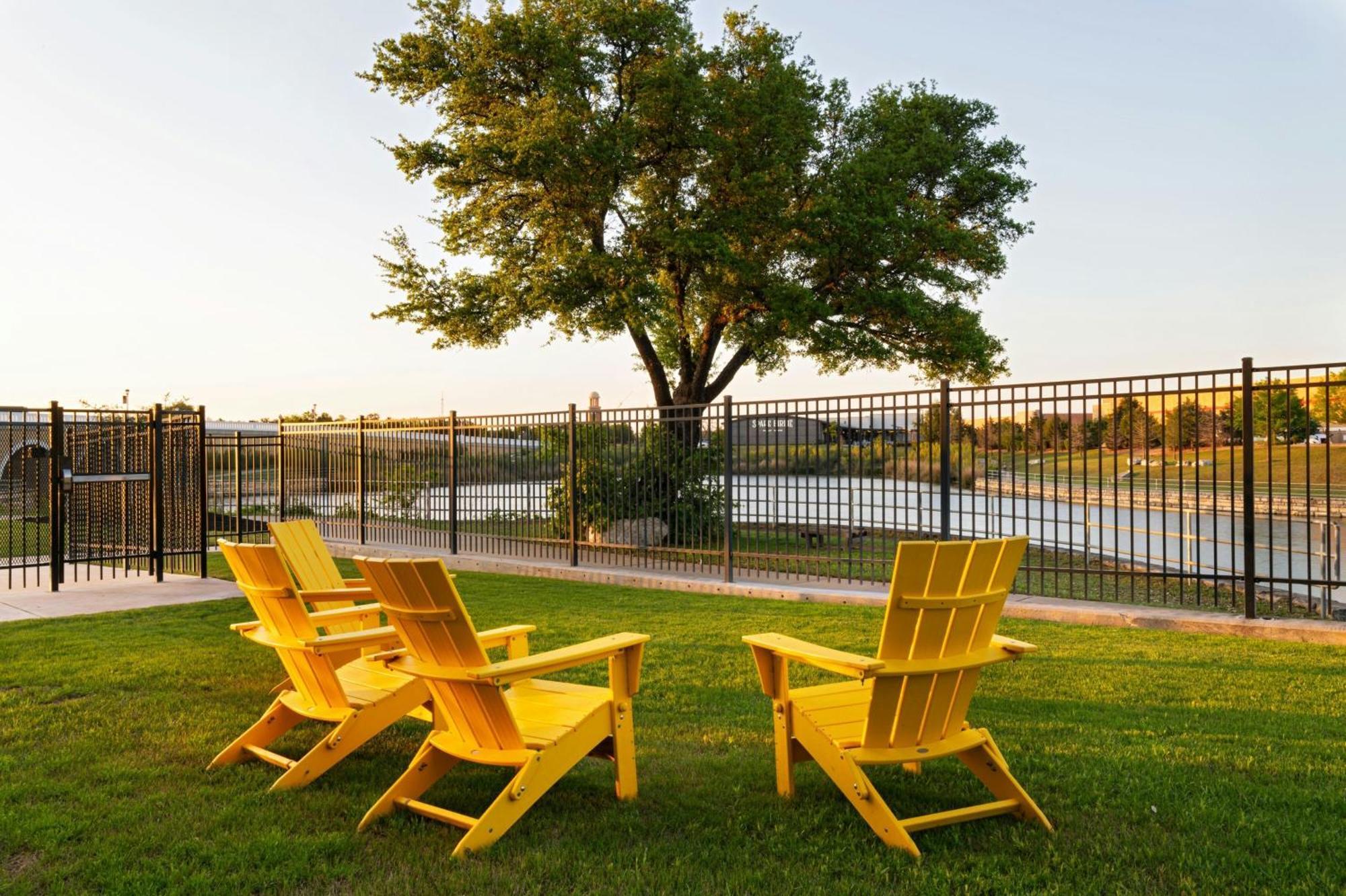 Springhill By Marriott Austin Hotel