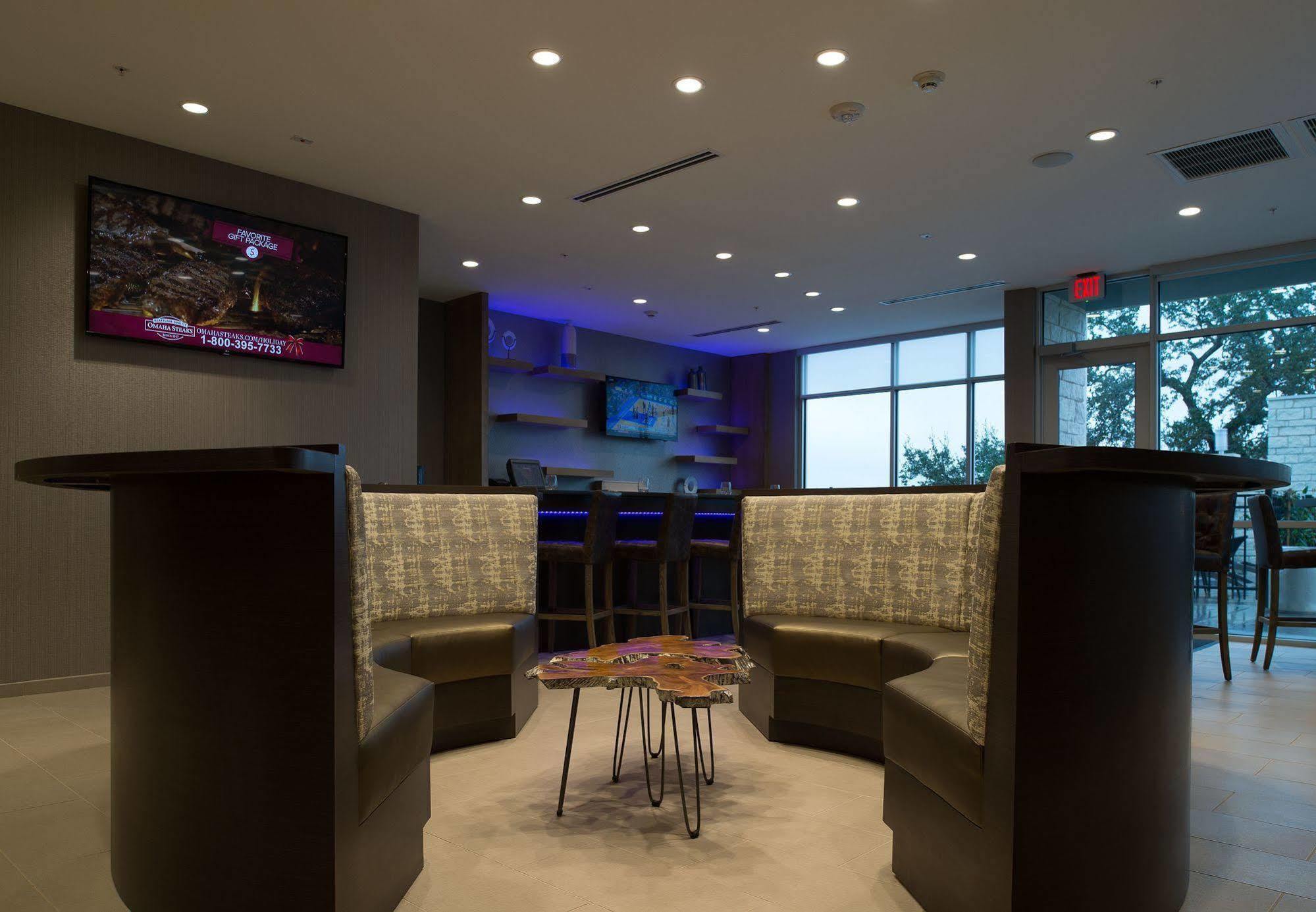 Springhill By Marriott Austin Hotel 3*